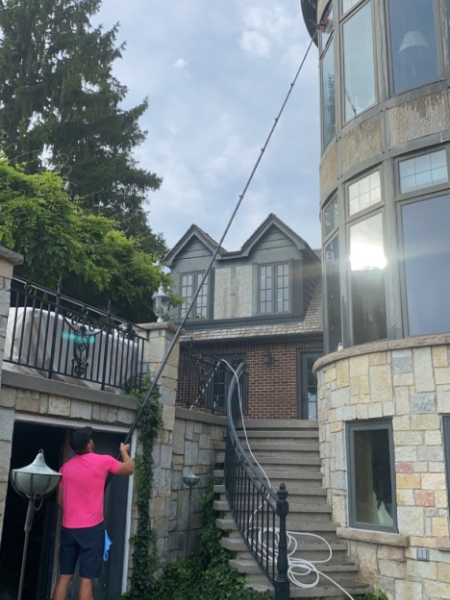 Window Cleaning service in Bloomfield Township MI 1