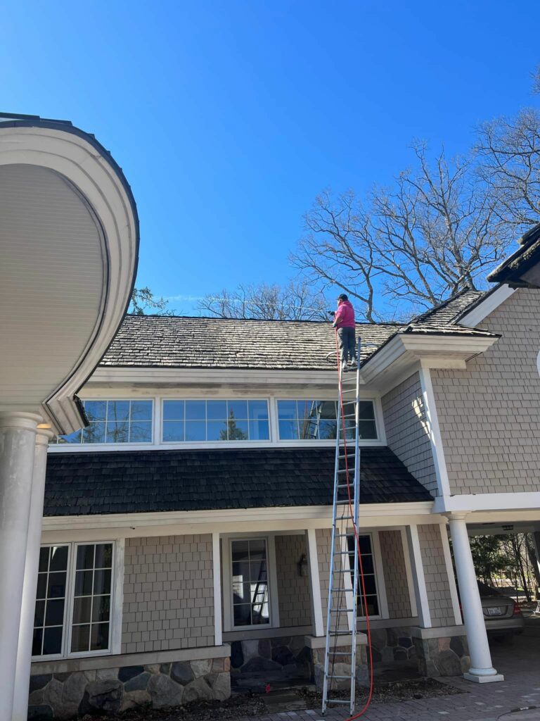 roof cleaning company Bloomfield Hills MI